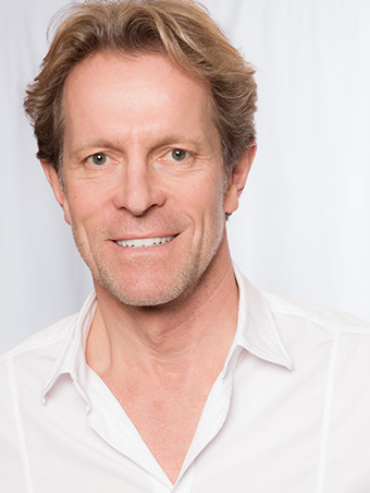 dr-desmyttere-portrait.jpg